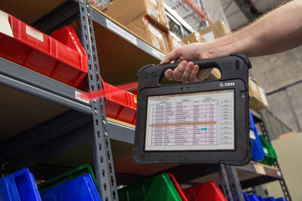 The Rugged Tablet Surge; 5 Ways That Warehouses Benefit